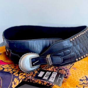 DD RANCHWEAR FABULOUS STUDDED BELT
